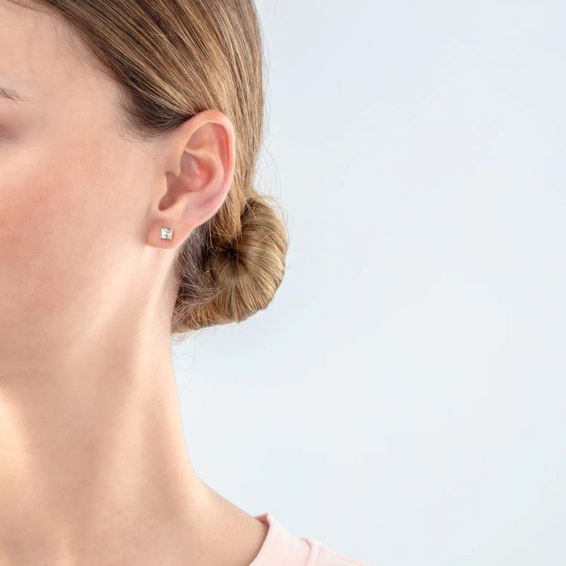 Coeur De Lion Gold Plated Square Crystal Stud Earrings 0501/21-1816