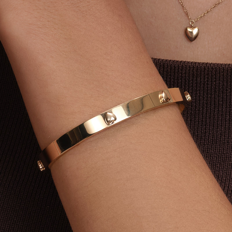 Mini Heart Bangle 24100466