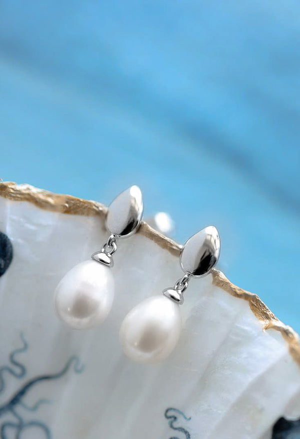 Kit Heath Coast Pebble Stud With Pearl Drop Earrings in Silver