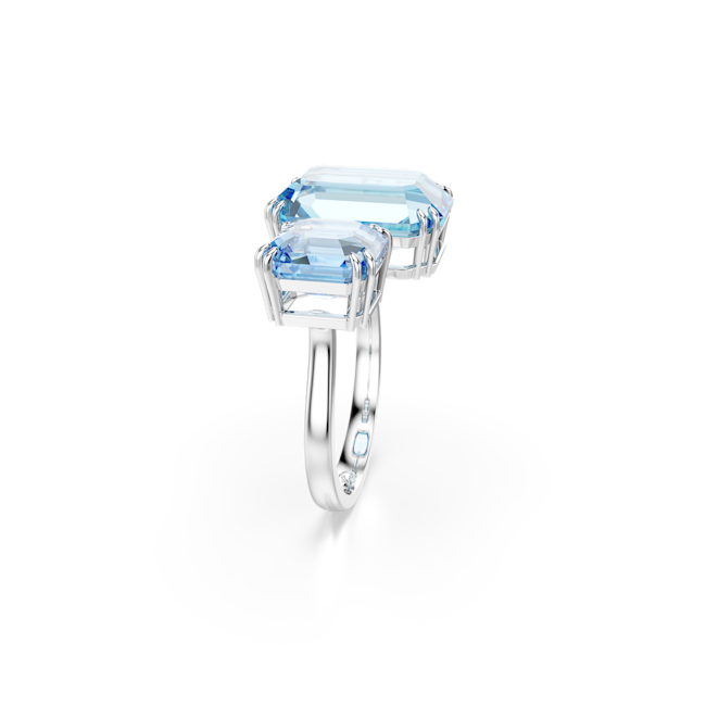 Swarovski ring featuring blue octagon cut crystals and rhodium plating. Stylish jewelry design.