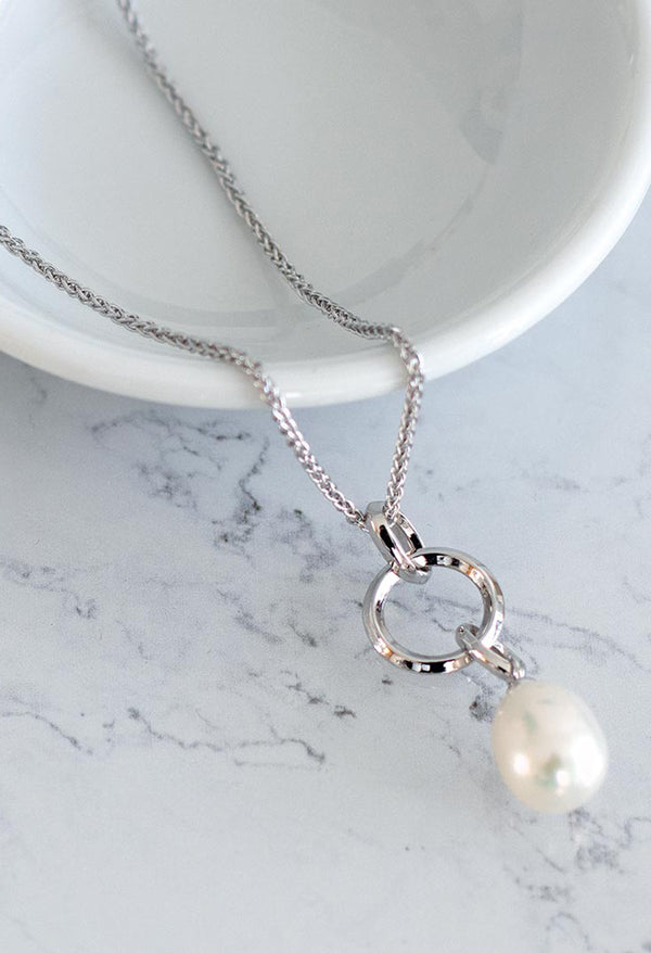 Kit Heath Revival Pearl Link Drop Necklace in Silver