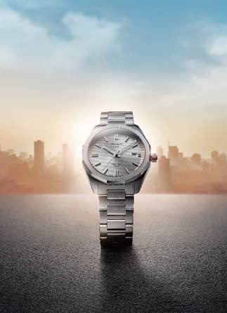 BOSS Mens Strike Silver Lined Dial Bracelet Watch Stainless Steel